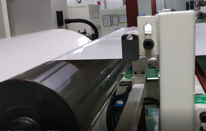 鋰電池隔膜的重要性，生產(chǎn)鋰電池隔膜的工藝有哪些