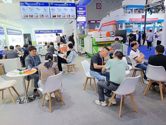 展會(huì)現(xiàn)場2